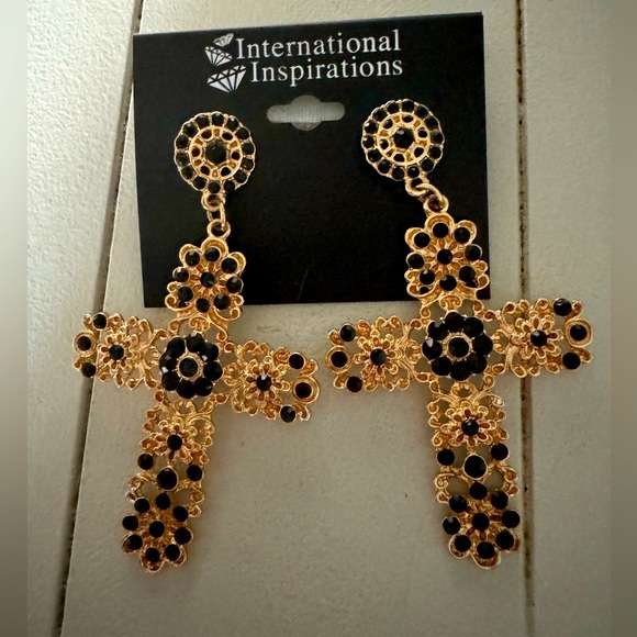 Cross earrings - Picture 1 of 3